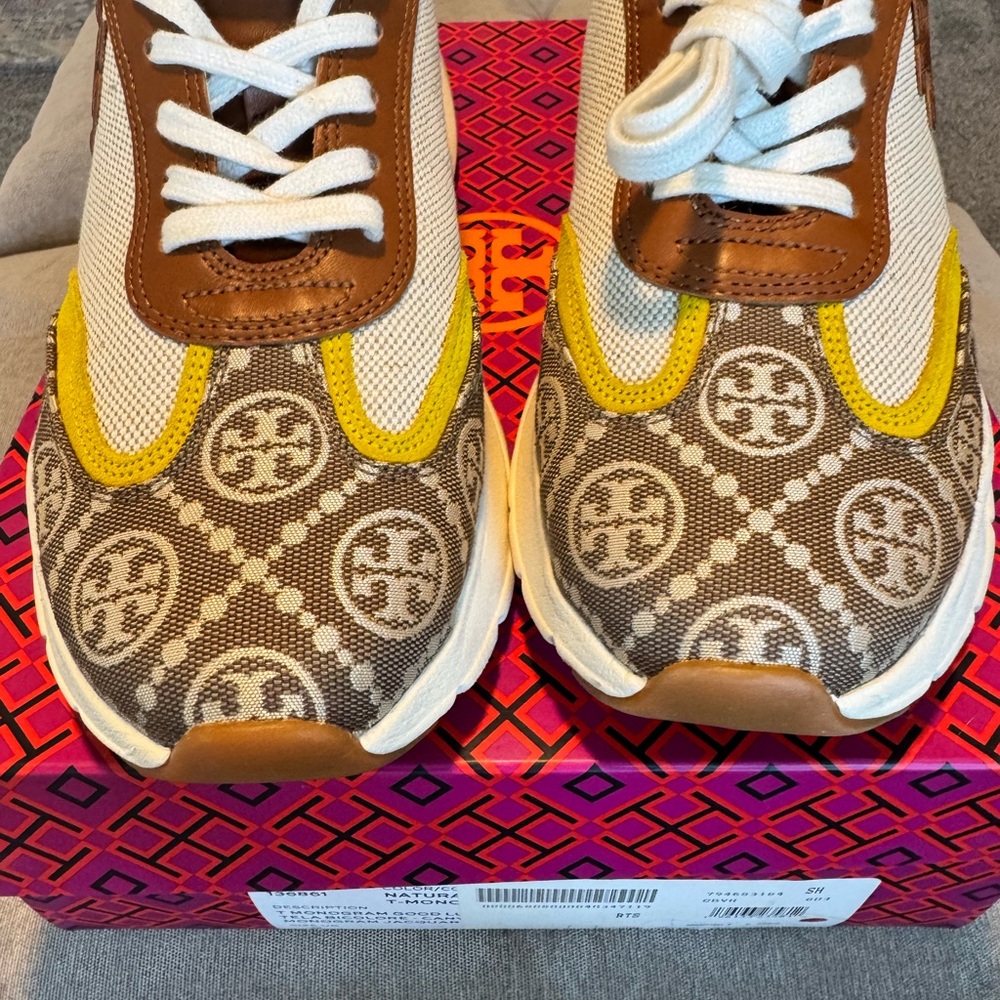 Tory Burch Good Luck Cream and Brown Sneakers with Chunky Silhouette - Picture 5 of 15
